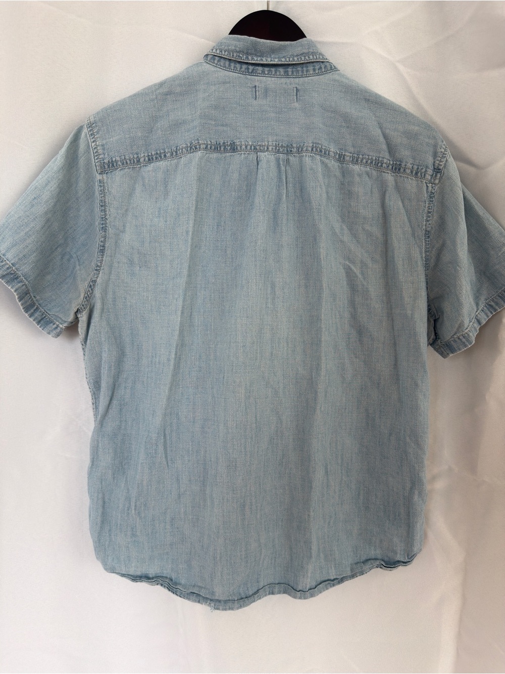 Madewell Men's Chambray Short Sleeve Button Down Shirt Light Wash Cotton, Medium - Picture 5 of 7